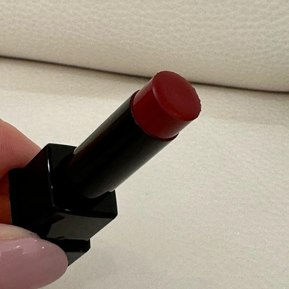 NIB HERA ROUGE CLASSY Travel Size